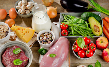 Meat_products_Cheese_Milk_Vegetables_Wood_planks_513139_3840x2160-scaled